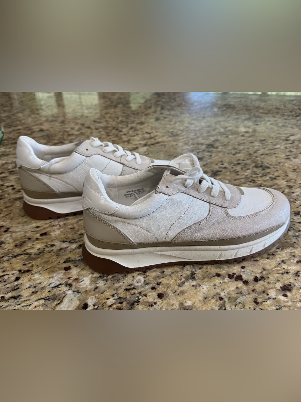 Madewell Womenās White and Beige Leather Casual Sneakers